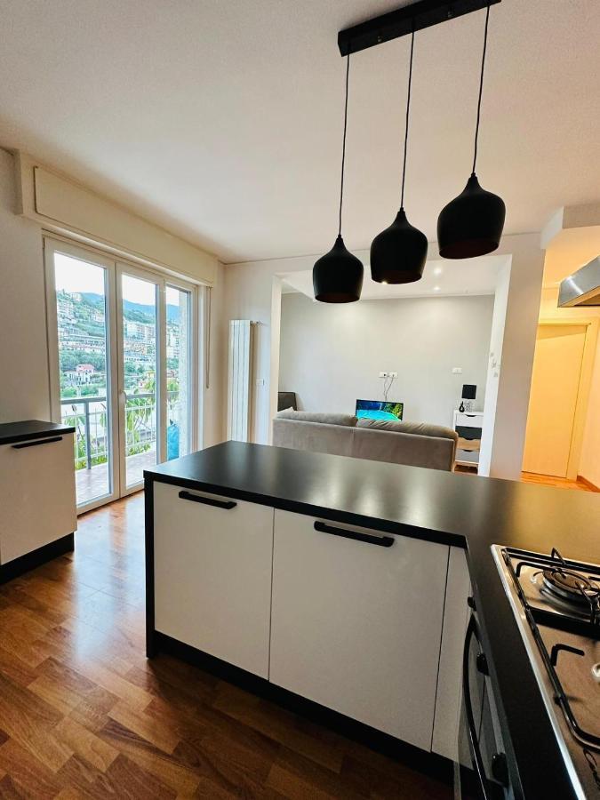 La Casa Di Nesy Appartement San Remo Buitenkant foto